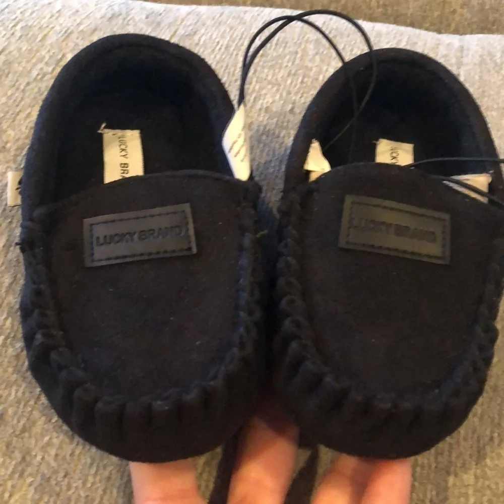 NEW Lucky Brand Toddler Moccasin Slip-On Slippers Size 7/8 Kids Shoes Black